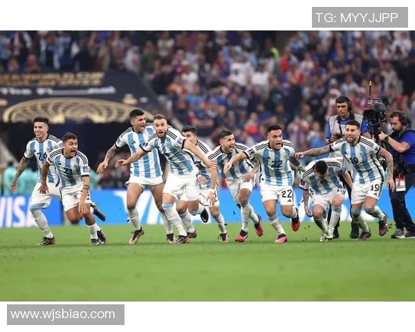 各大足球球星位置解析 盘点顶级球员所打的关键位置 各大足球球星位置解析 盘点顶级球员所打的关键位置