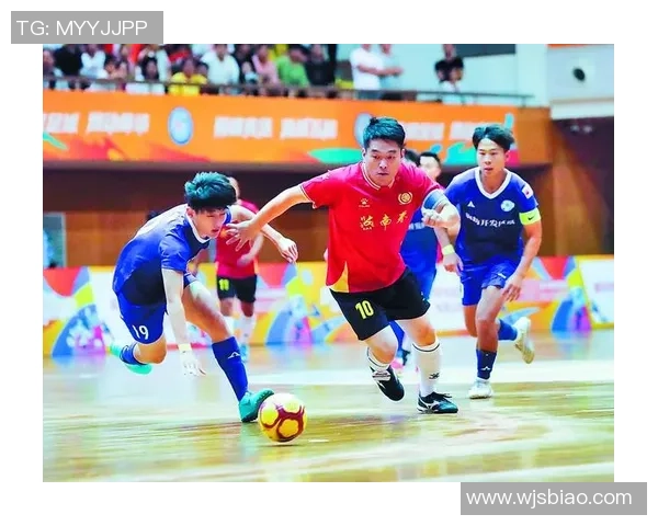 足球巨星亲临赛场 聚焦焦点赛事展现无与伦比的球技与激情 足球巨星亲临赛场 聚焦焦点赛事展现无与伦比的球技与激情