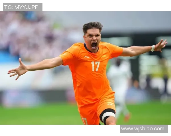 足球球星人气排行榜:揭秘国际顶尖球员们的魅力之源 足球球星人气排行榜:揭秘国际顶尖球员们的魅力之源